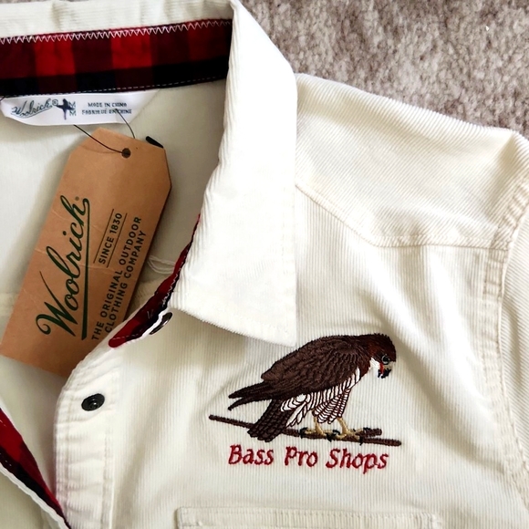 RARE! Woolrich Pendulum Corduroy Shirt with Bass Pro Shop logo - Picture 6 of 13